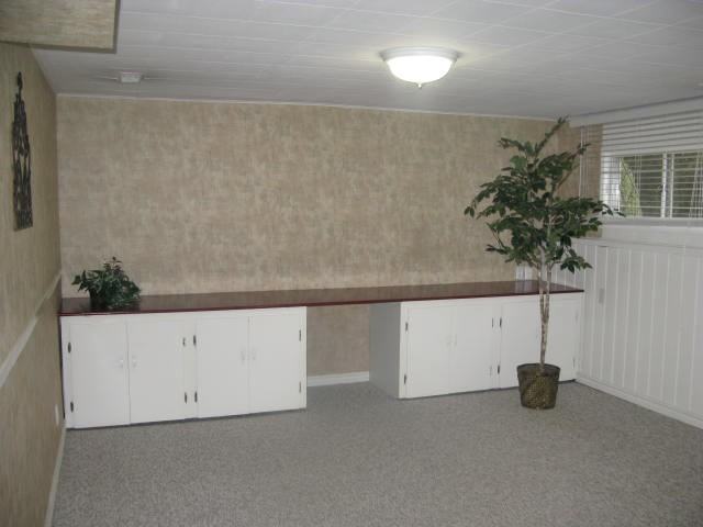 1806 Fairburn Dr LOWER - Photo 3 of 8