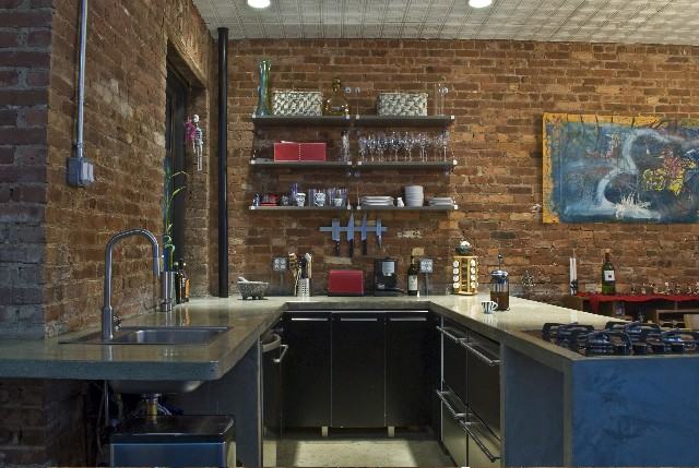 30 E 2nd St #1 - Photo 2 of 7