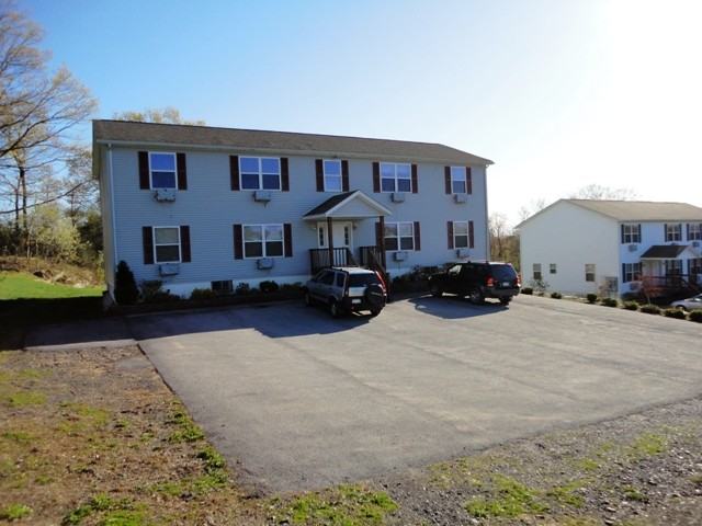696 South St #4 - Photo 2 of 8