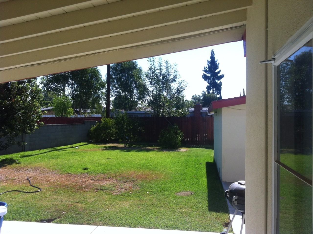 276 S Bandy Ave - Photo 3 of 4