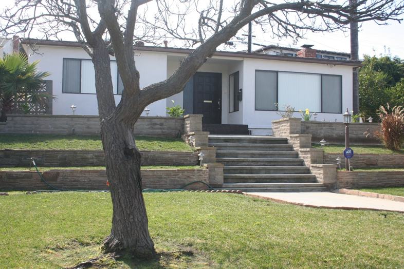 334 Vía Colusa, Redondo Beach, CA 90277, USA 2 unit Rentals Zumper