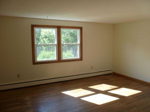 1 Hamel Ave #1 - Photo 3 of 7