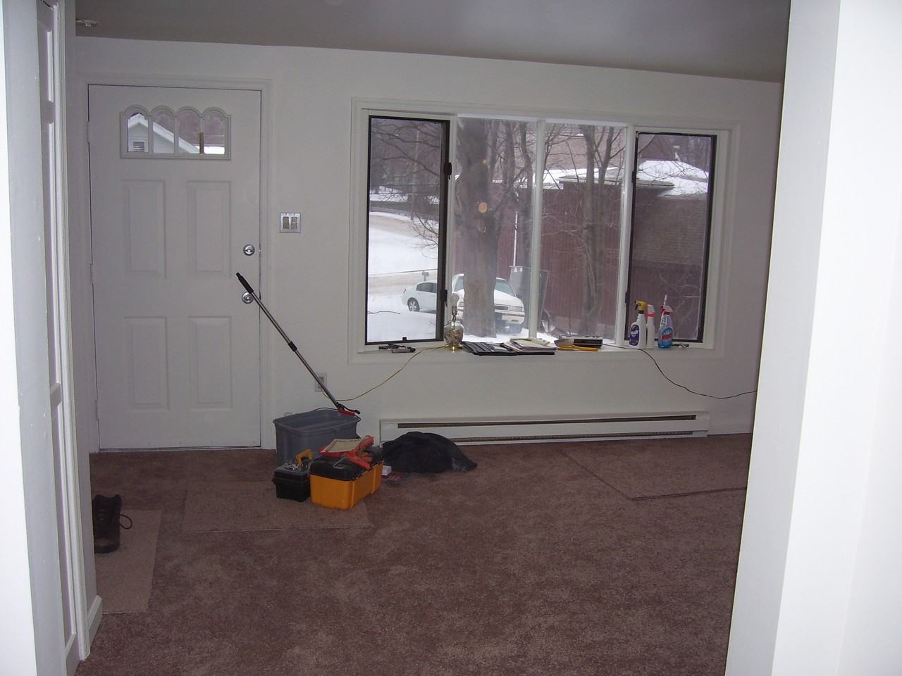 50 Russell St - Photo 2 of 6