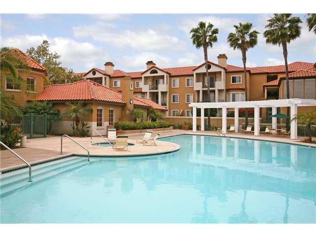 1950 Camino De La Reina #317