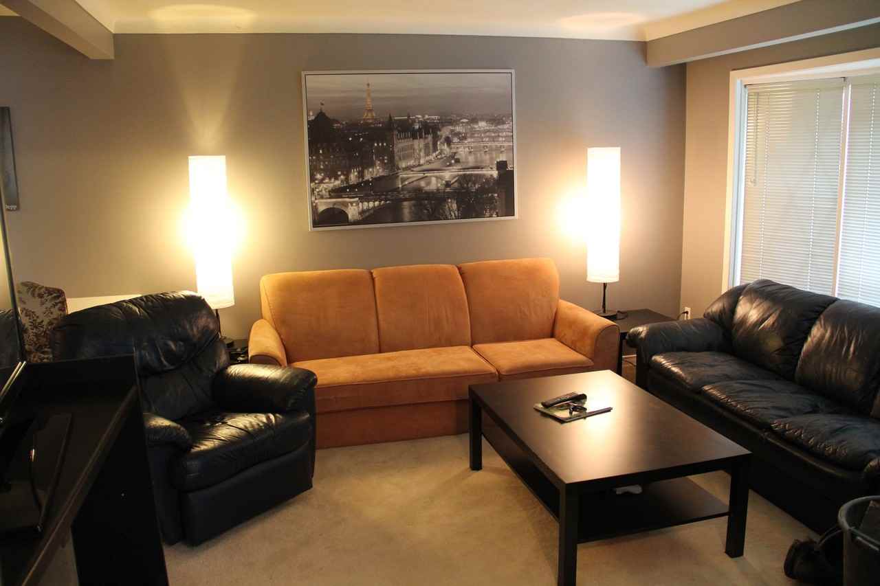 2 Cypress St - Photo 3 of 8