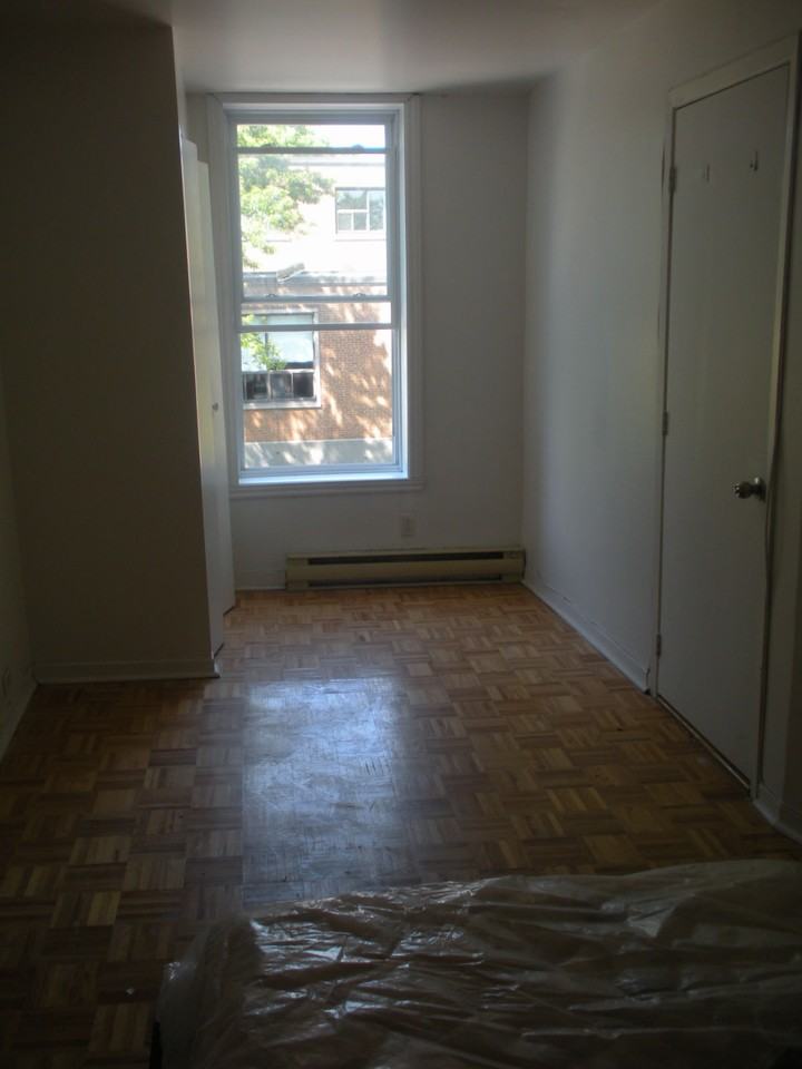 1880 Rue de Cadillac - Photo 3 of 6