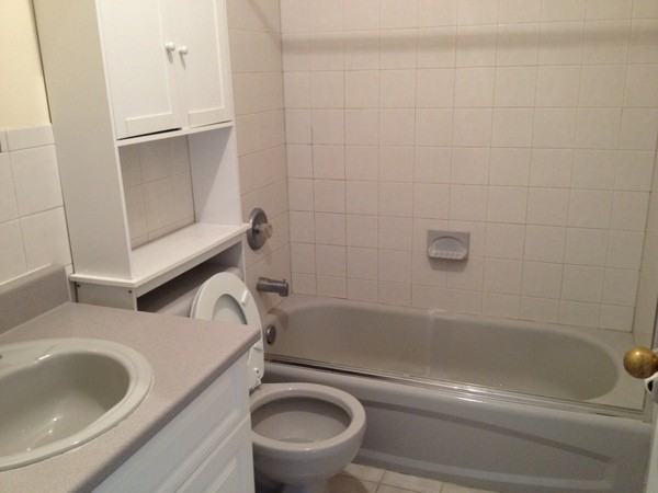 124 Sylvan Ave - Photo 3 of 3
