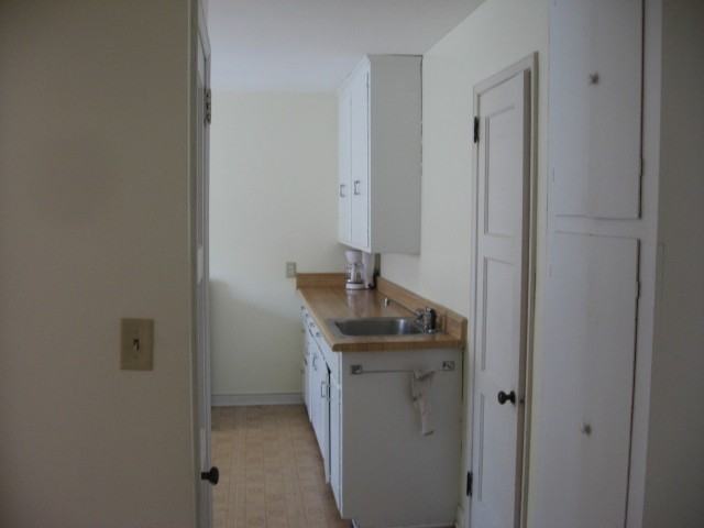 4327 Cedar Ave #2 - Photo 3 of 4