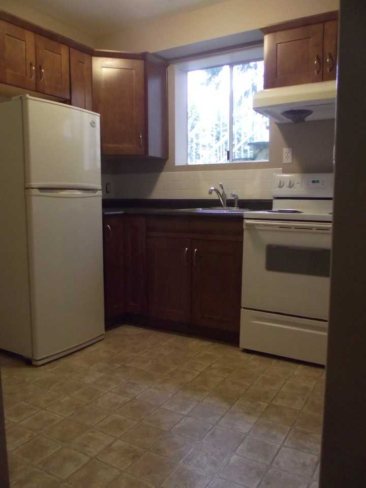 15391 27a Ave BS - Photo 2 of 4