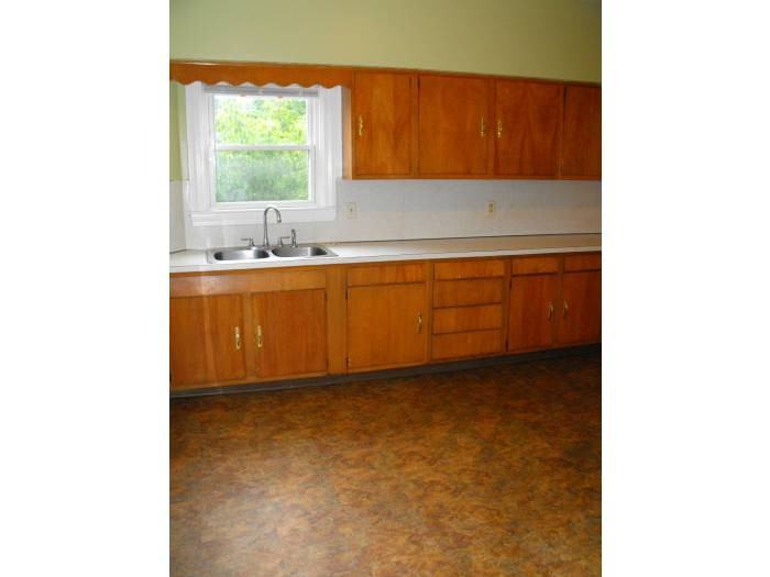 230 Washington Ave #2 - Photo 2 of 6