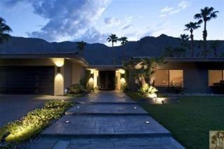 1155 Los Robles Dr #1 - Photo 2 of 13