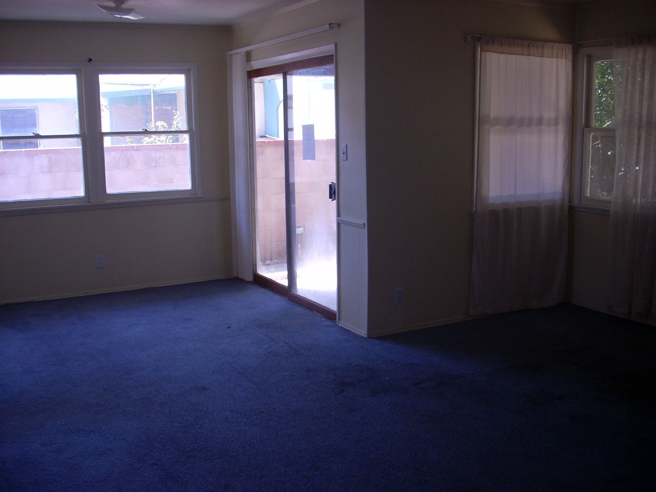 1347 W Ave H 14 - Photo 2 of 4