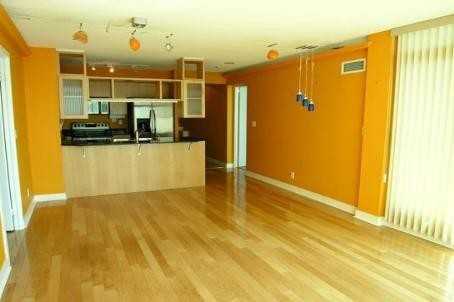 381 Front St W #2711