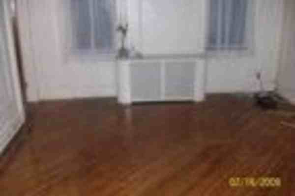 31 Goodwin Pl - Photo 3 of 3