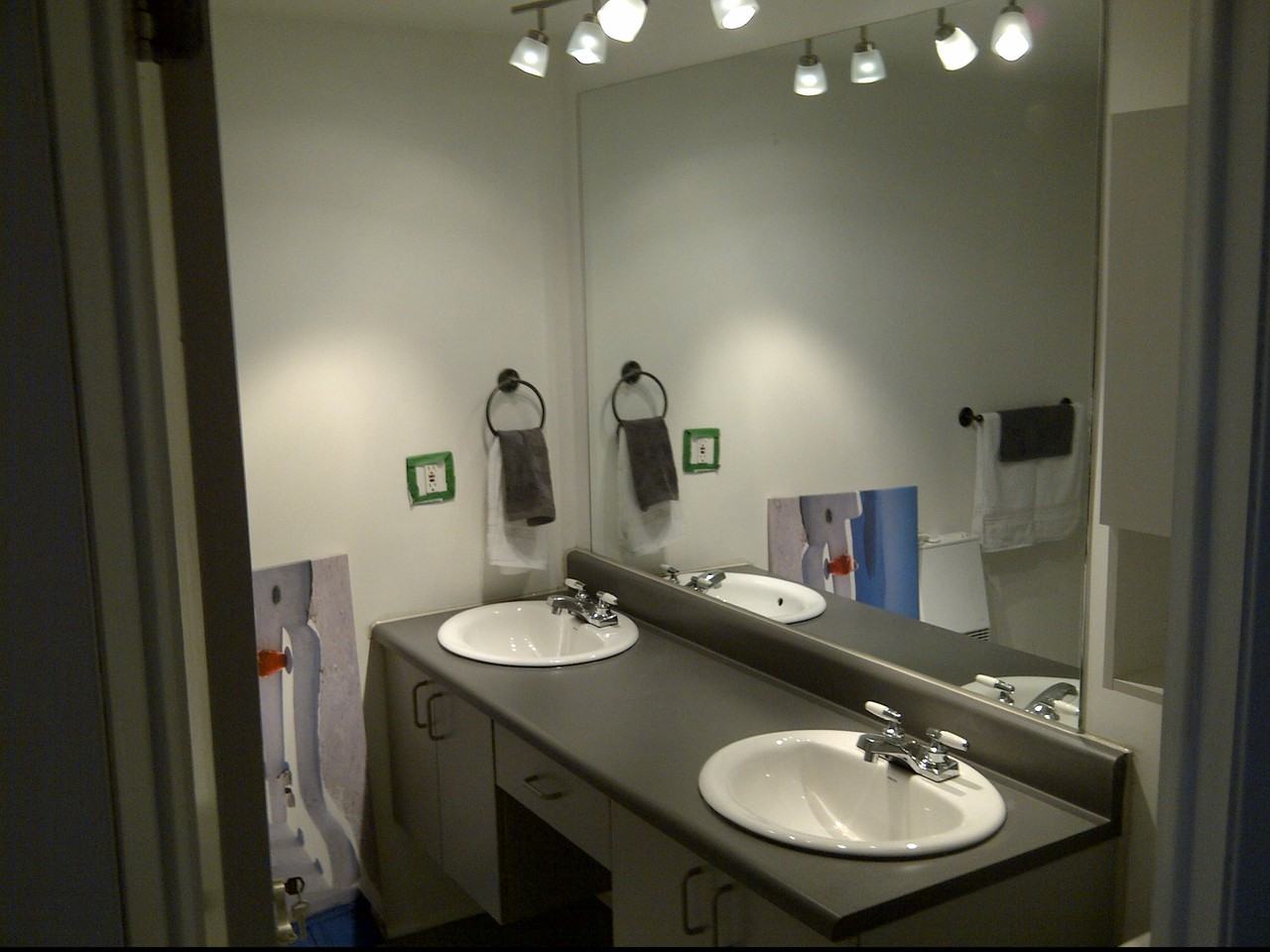 7405 Rue de Nîmes - Photo 2 of 10