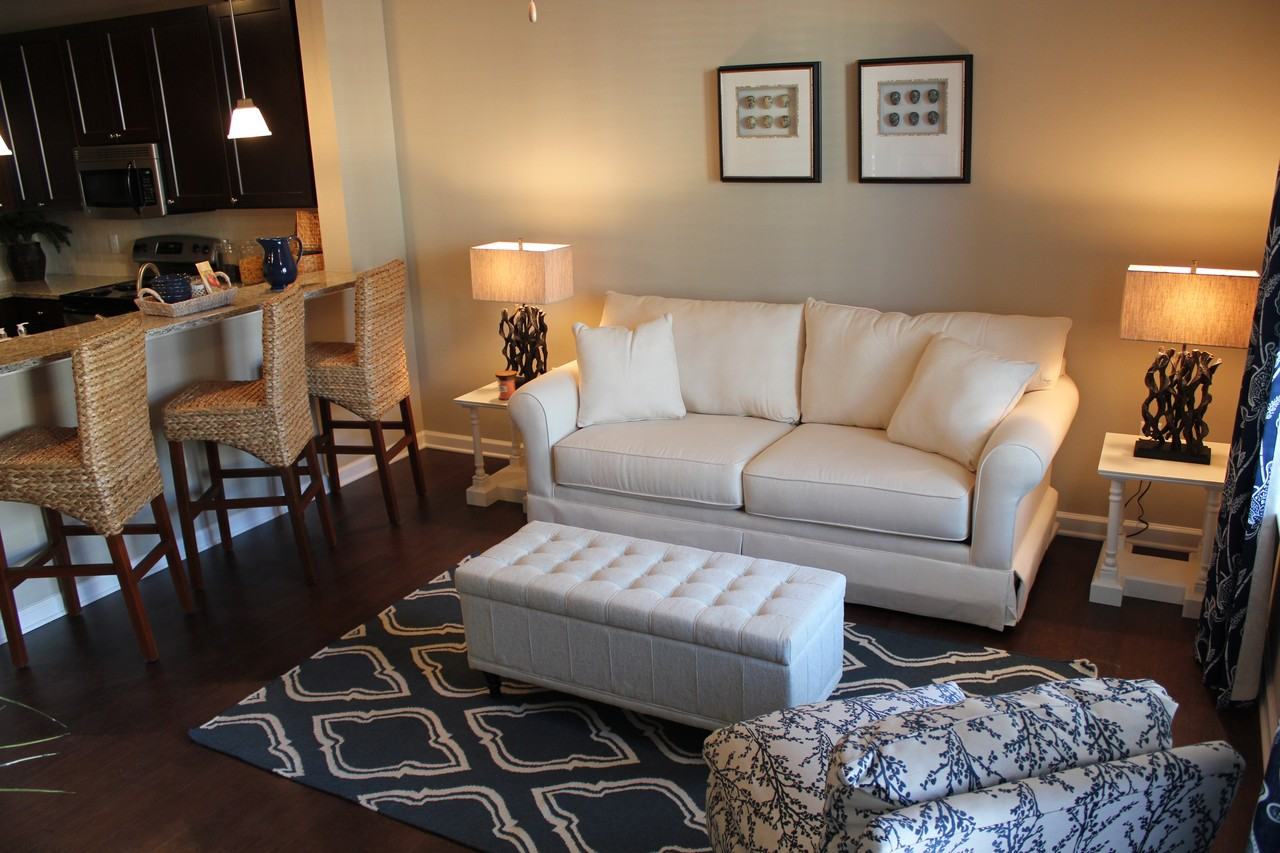 480 Seven Farms Drive - Photo 3 of 5