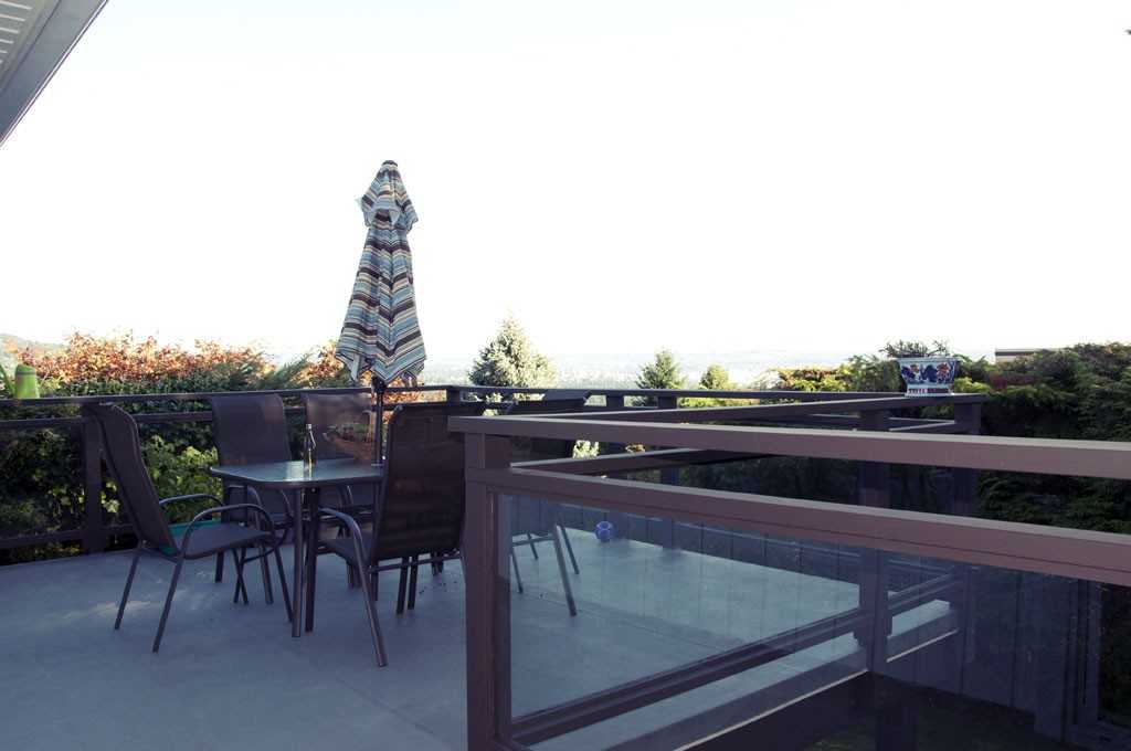 554 St Andrews Rd - Photo 3 of 8