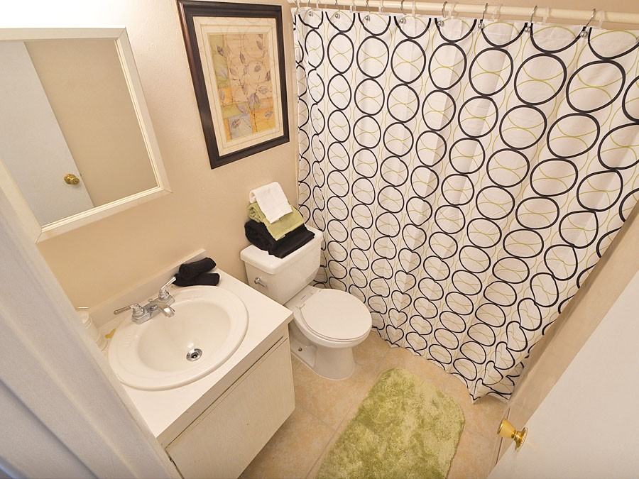 815 Gilmore Ave #119 - Photo 3 of 6