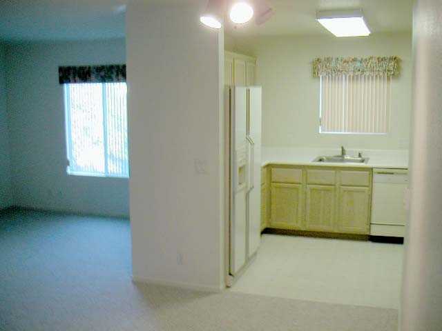 640 Celebration Ct - Photo 2 of 3