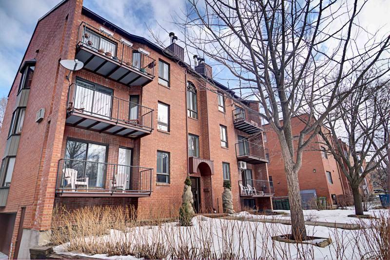 595 Rue Richmond 6, Montréal, QC H3J 1V4 2 Bedroom Apartment for Rent