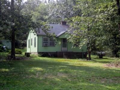 1465 Moores Chapel Cemetery Rd - Photo 2 of 8