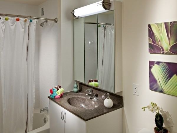 330 Gold St - Photo 2 of 3