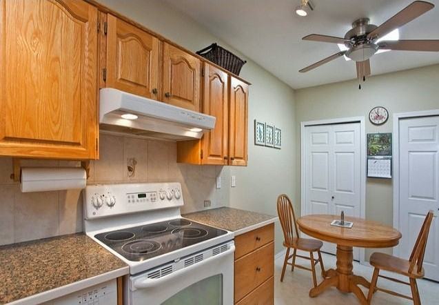 15300 17 Ave - Photo 3 of 8