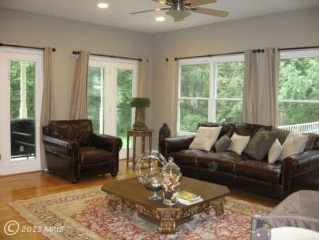 1129 Spotswood Dr #2 - Photo 3 of 4