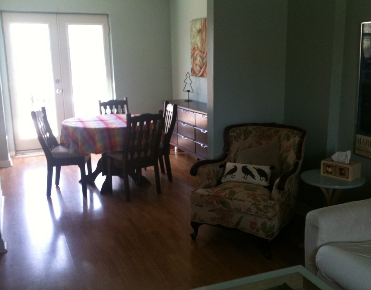 2418 Clementine Blvd - Photo 3 of 10