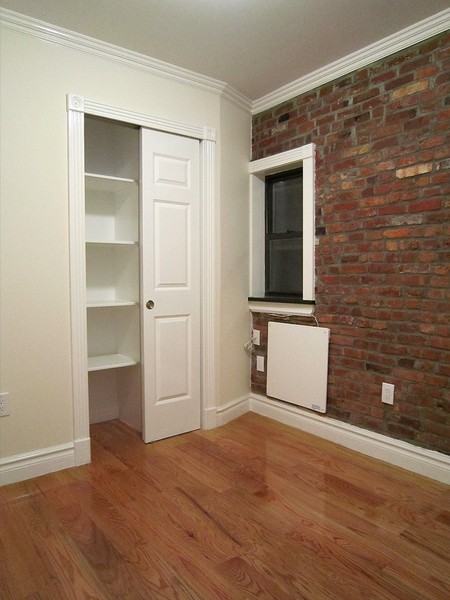 144 Orchard St 5 - Photo 3 of 5