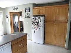 4718 52 Ave - Photo 2 of 12