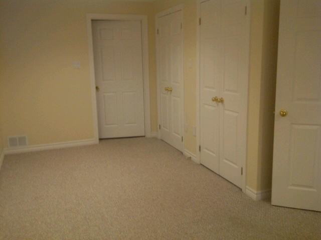 37 Whispering Pine Pl - Photo 3 of 3