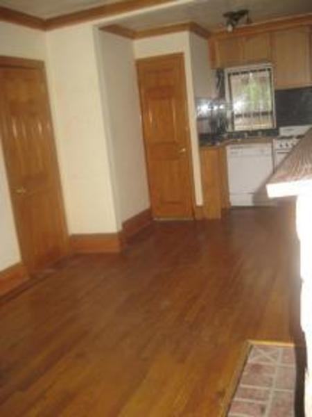 113 15th St - Photo 2 of 6