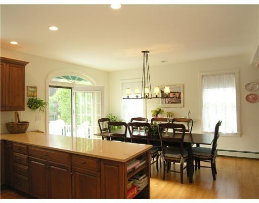 7 Clay St - Photo 3 of 7