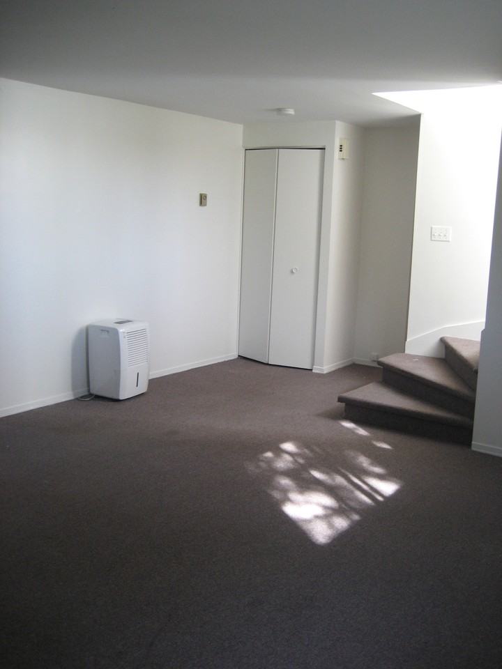 15940 Boul de Pierrefonds - Photo 2 of 7