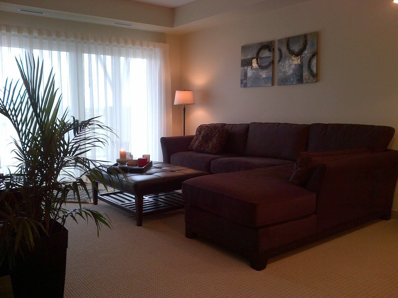 100 Paget St - Photo 2 of 3