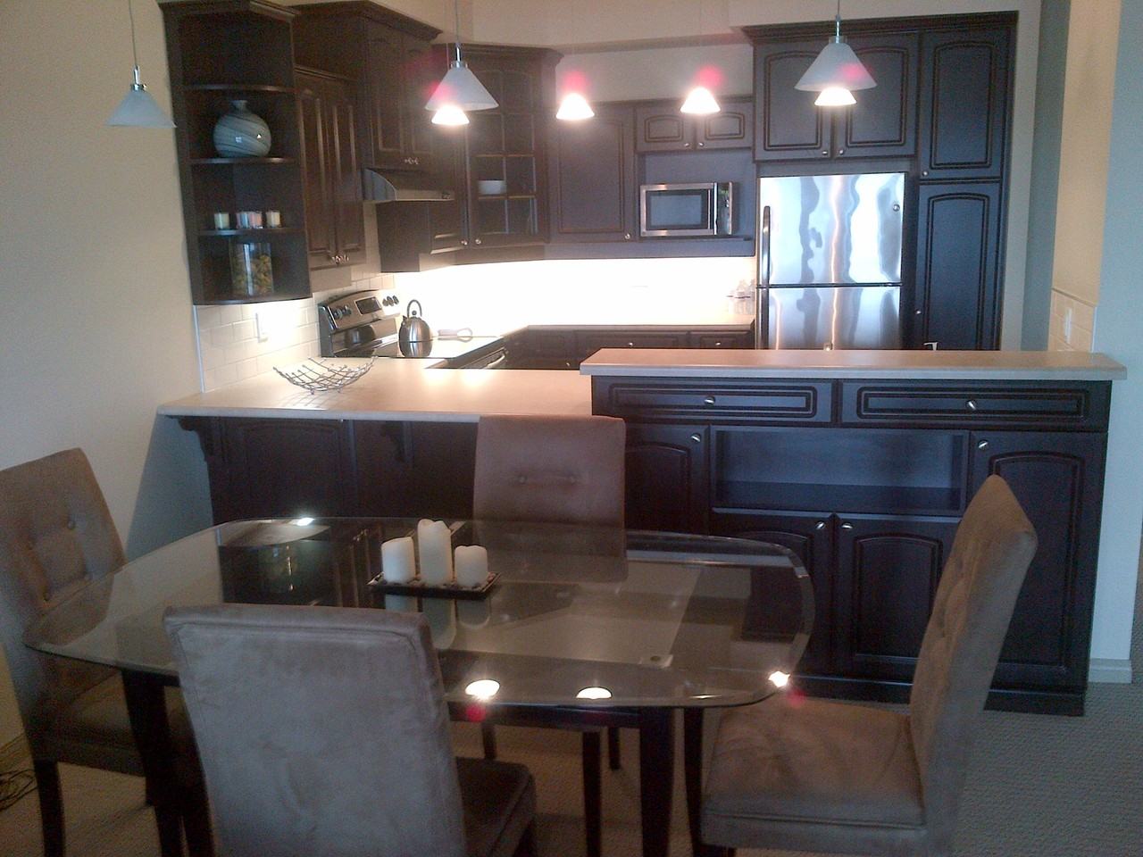 100 Paget St - Photo 3 of 3