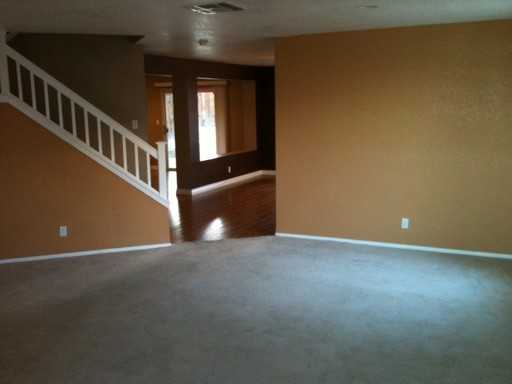 3649 Imperial Ave - Photo 3 of 9