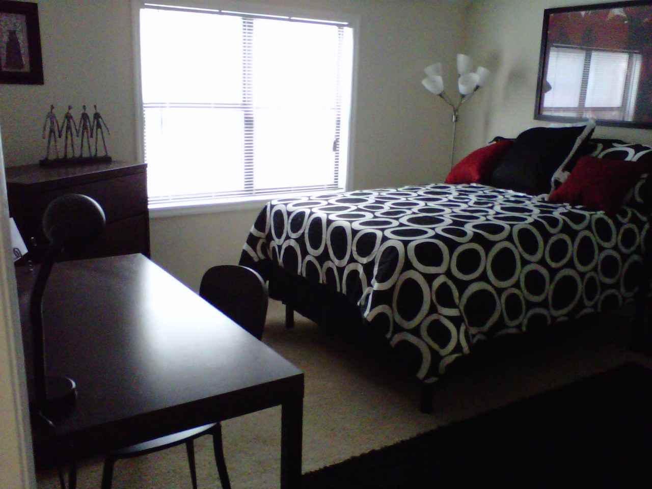 733 W Glenn Ave - Photo 3 of 3