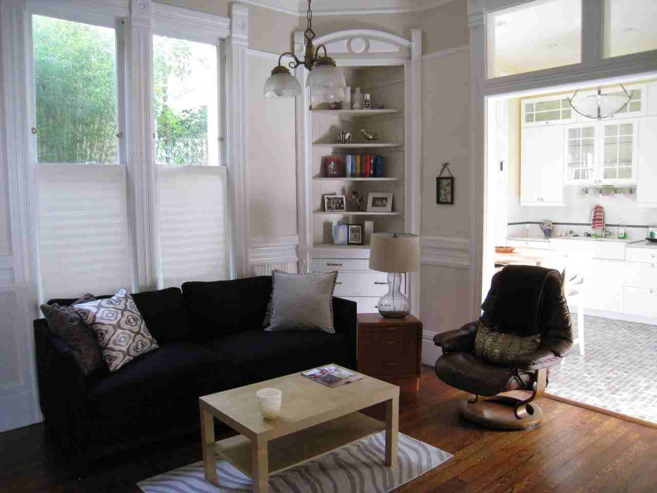 184 Laguna St - Photo 3 of 11