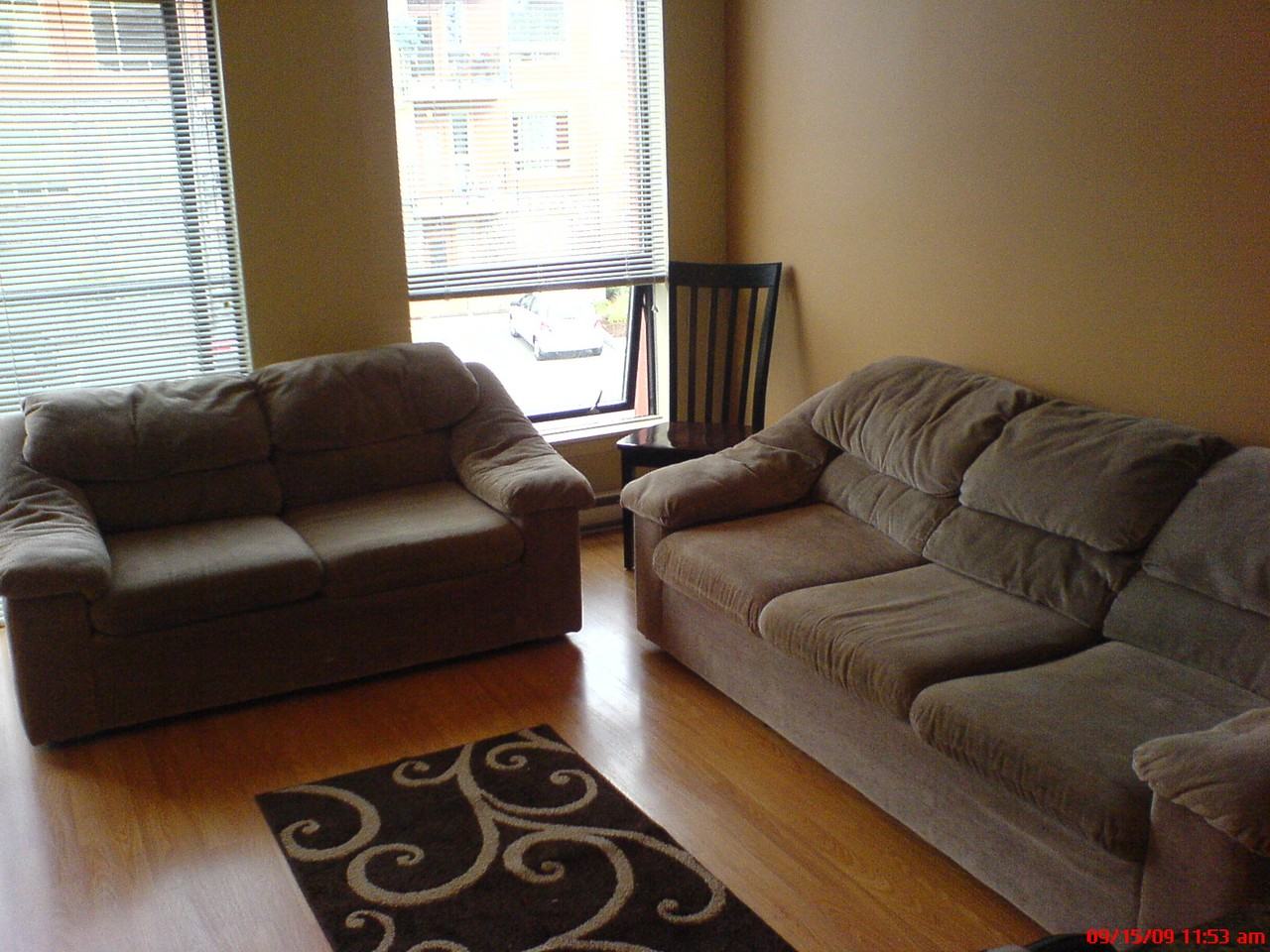 829 Goldstream Ave - Photo 3 of 8