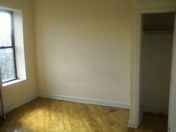 386 2nd St #41 - Photo 2 of 4