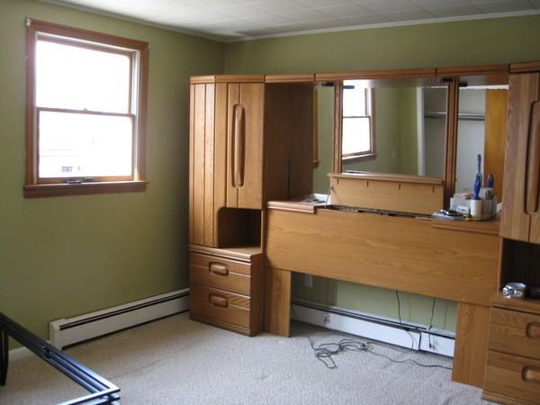 351 Keller Ave - Photo 2 of 4