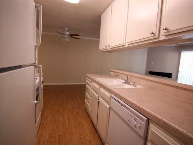 385 S. Catalina Ave,  The Mark. Pasadena CA 91101 - Photo 3 of 8