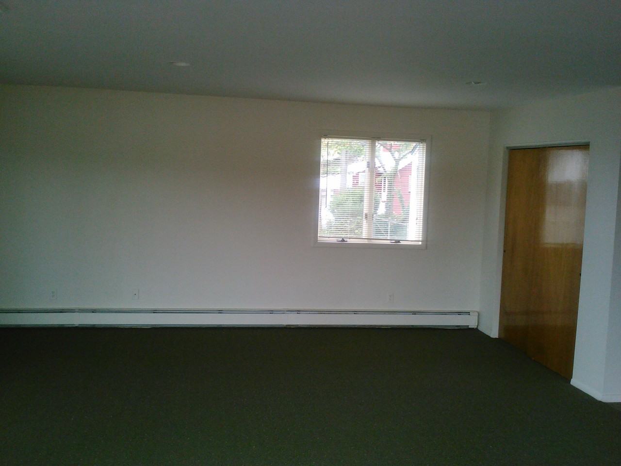 121 Williamson St - Photo 2 of 8