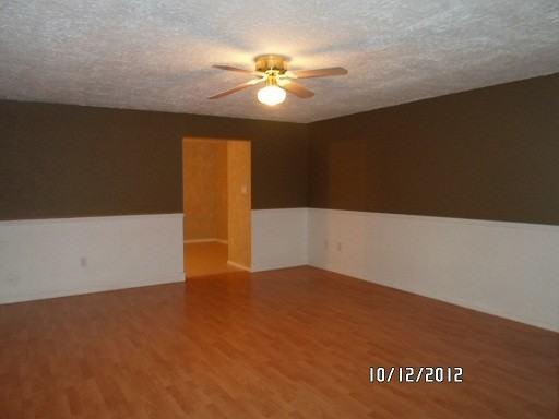 6510 W Cambridge Ave - Photo 2 of 4