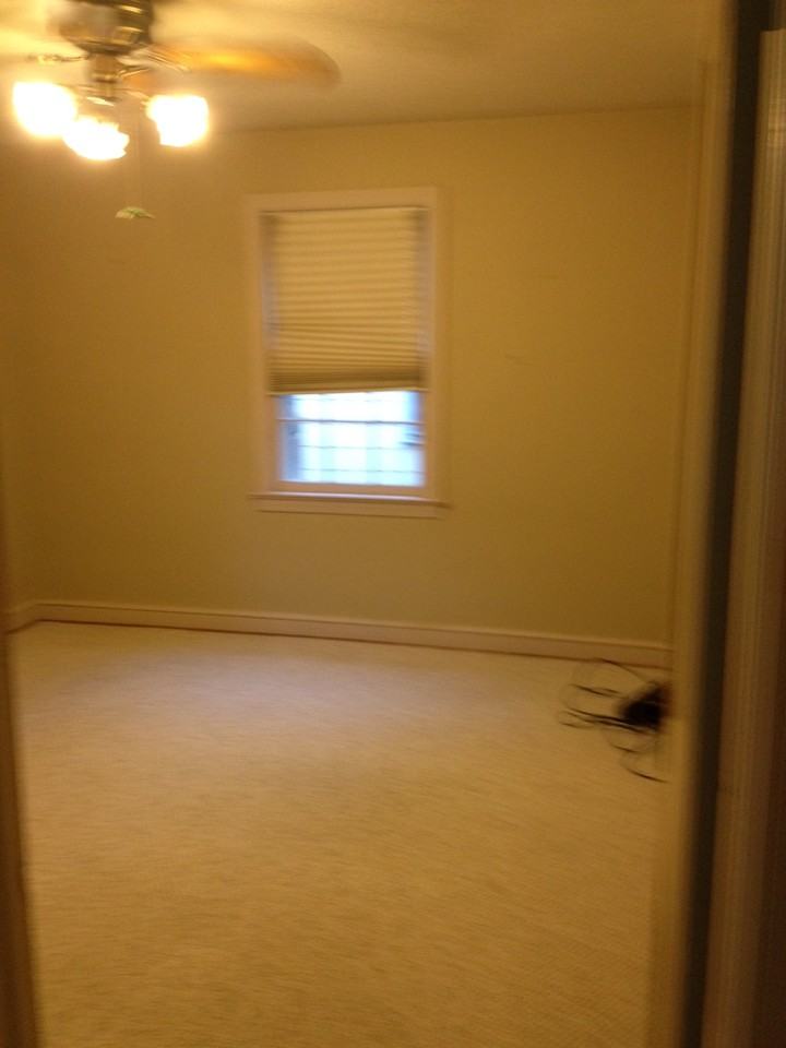 1227 N Taylor St - Photo 2 of 8