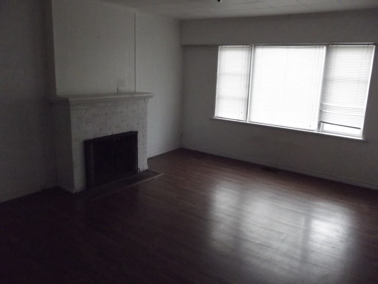 1505 Fern St #1505 - Photo 3 of 4