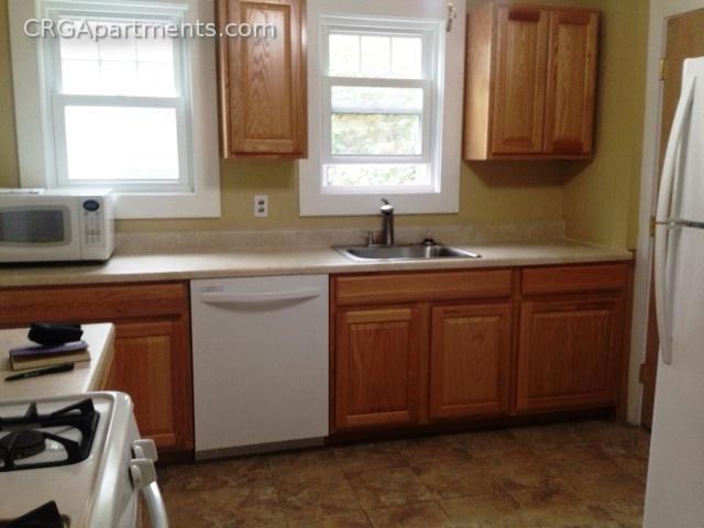 38 Laurel St - Photo 2 of 4