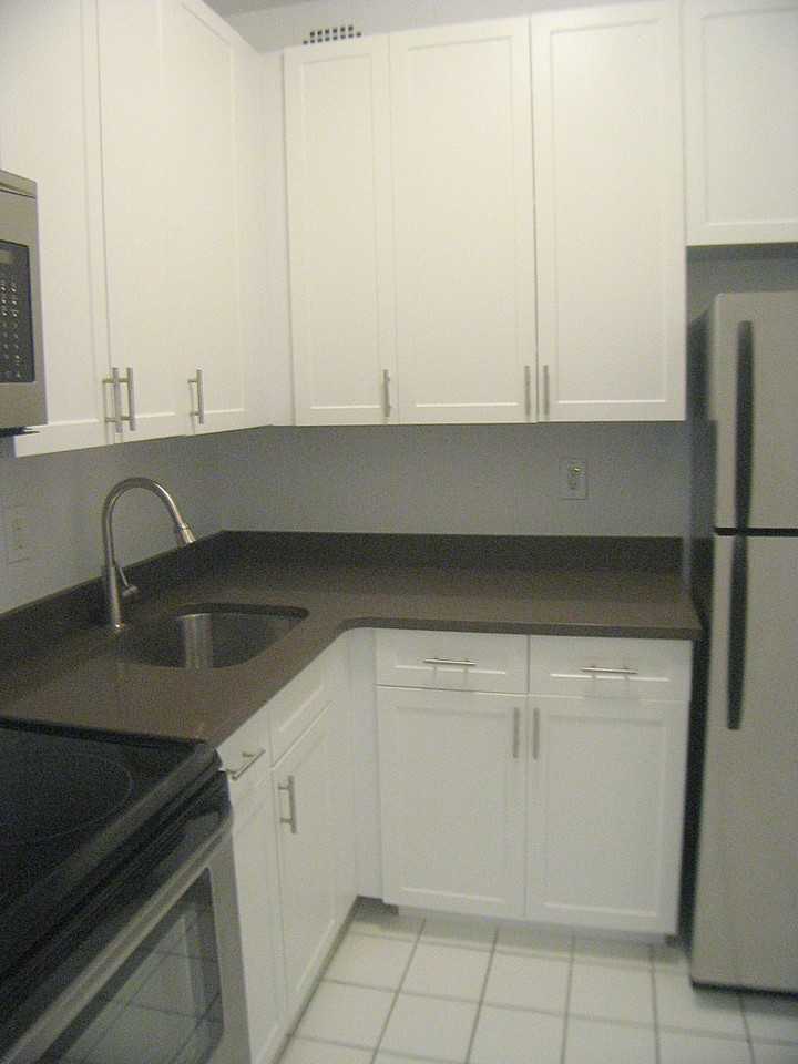90 Lex Ave #3H - Photo 3 of 3